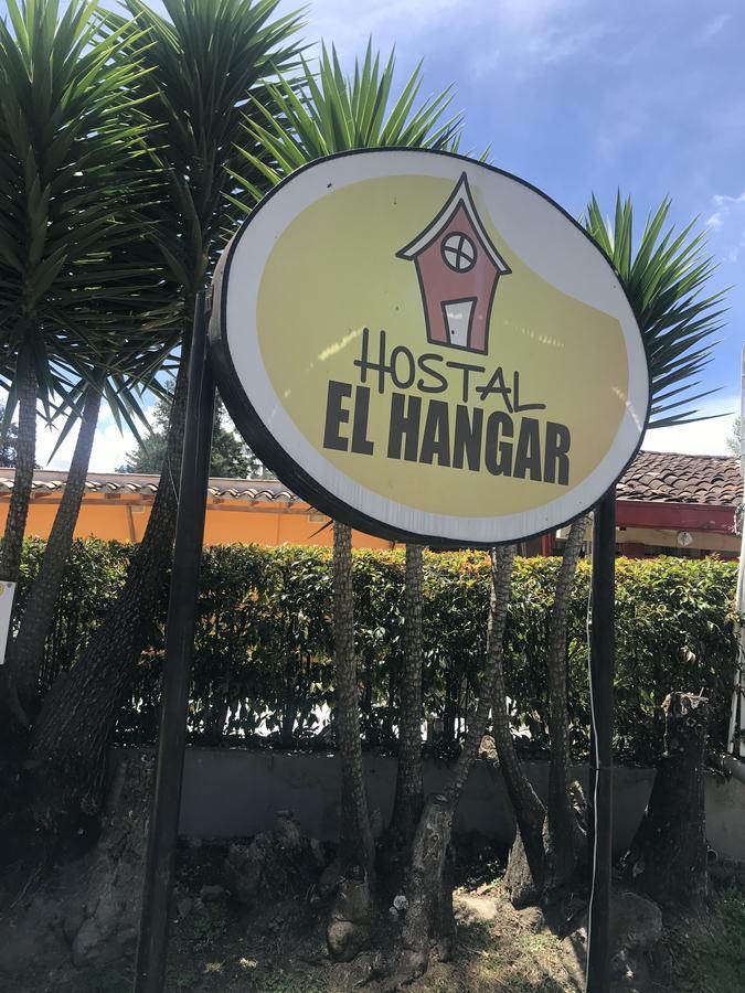 Hostal El Hangar ريونيغرو المظهر الخارجي الصورة