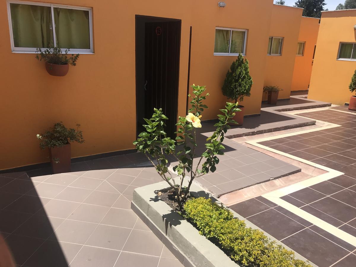Hostal El Hangar ريونيغرو المظهر الخارجي الصورة